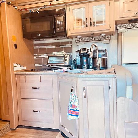 Tamiami Private Cozy R/V , For Your Enjoyment מראה חיצוני תמונה